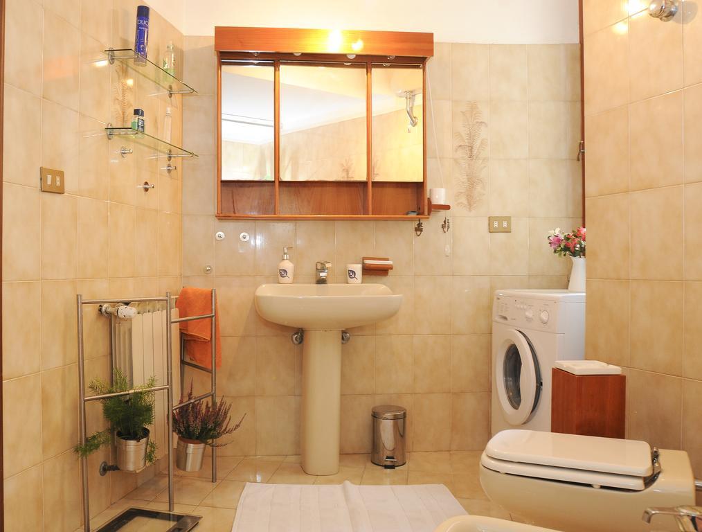 Casa Regina Holidays * Rome